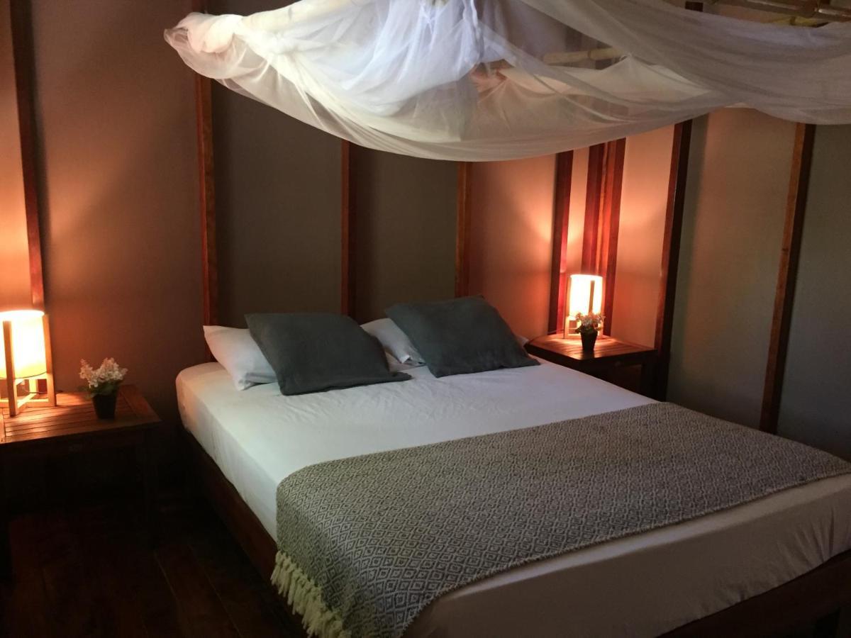 Hotel Luz De Luna Playa Santa Teresa  Екстериор снимка